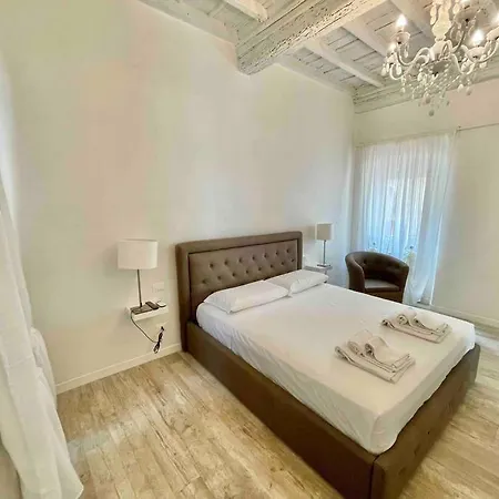 5 Minuti Duomo - Luxury Con Terrazza Apartment